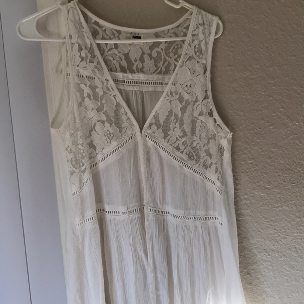 Lf white long cape NWOT